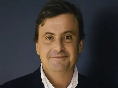 Carlo Calenda raccomanda Zento Korr